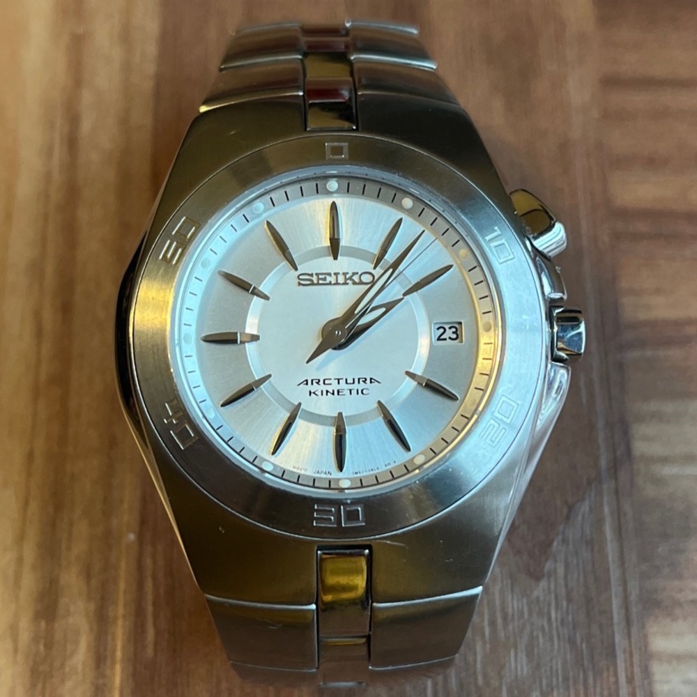 Seiko Kinetic Arctura